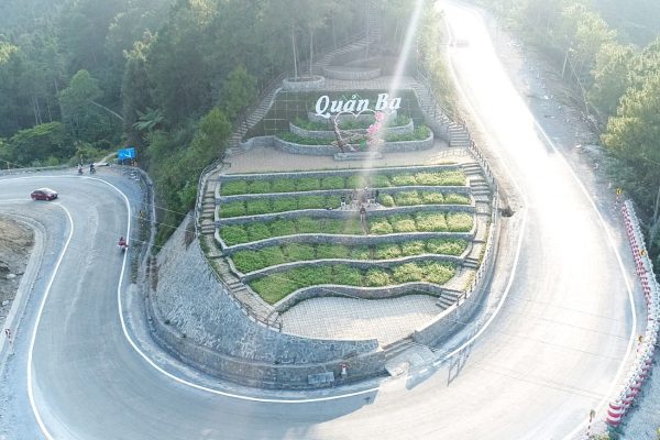 Breathtaking Journey: Scenic Viewing and Photography Quan Ba Heaven's Gate Experience You Can't Miss