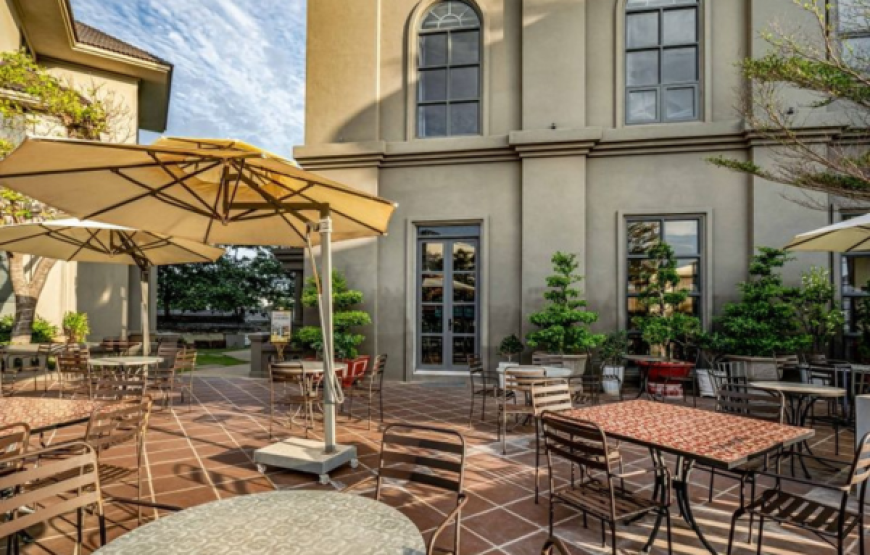 Embrace Modern Luxury at The Cap Hotel by Thuy Van Beach 2025